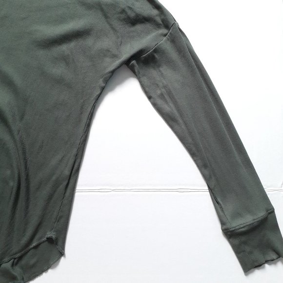 Able Julia Anywhere Top in Thyme Green Size L - Picture 8 of 15